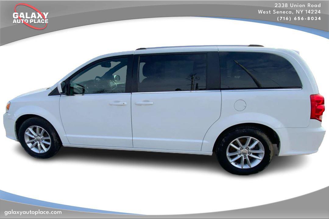 Used 2019 Dodge Grand Caravan SXT image 8
