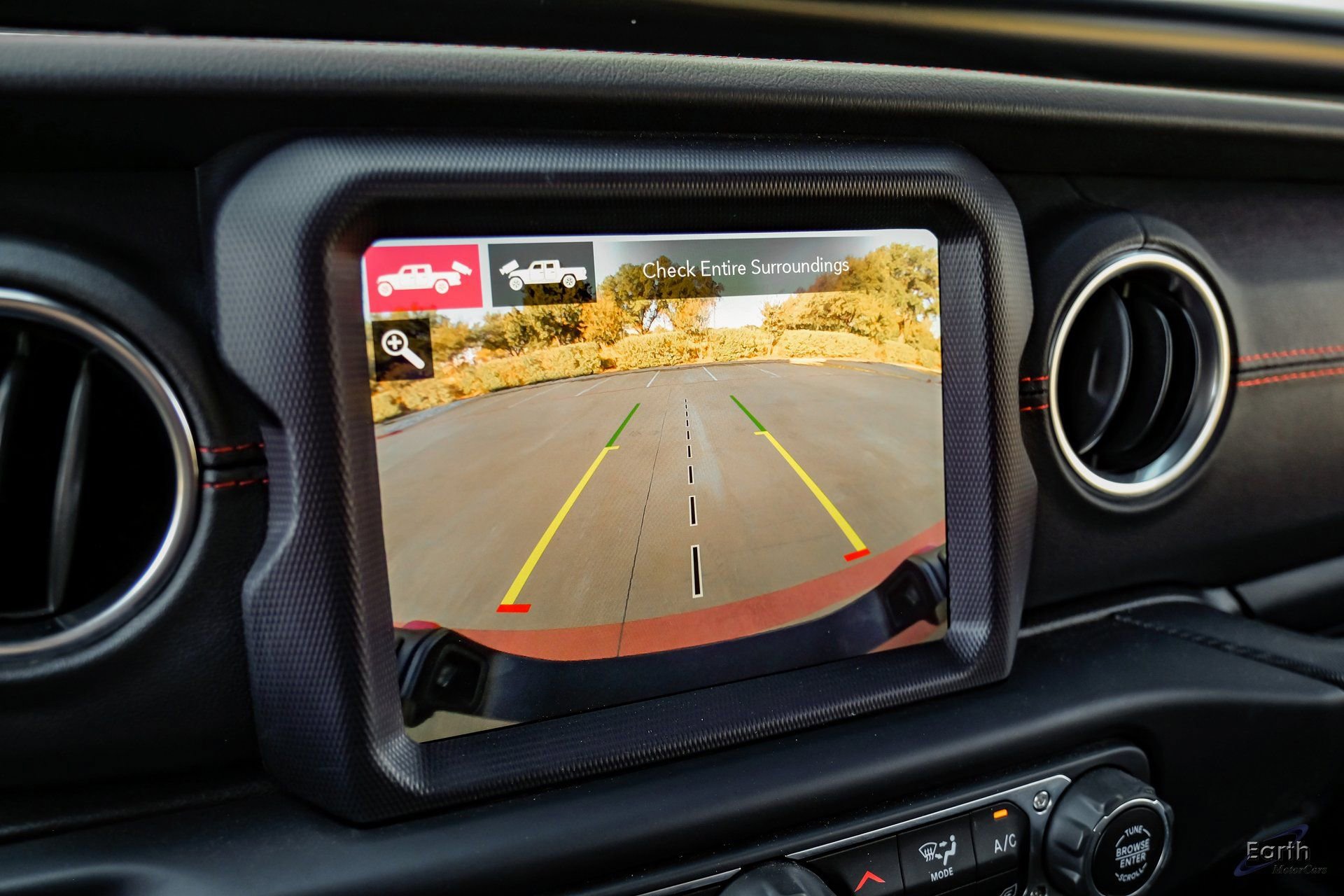 Used 2020 Jeep Gladiator Rubicon AWD/4WD image 69