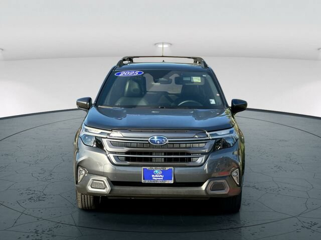 Used 2025 Subaru Forester Limited w/ Popular Package #2 AWD/4WD image 9