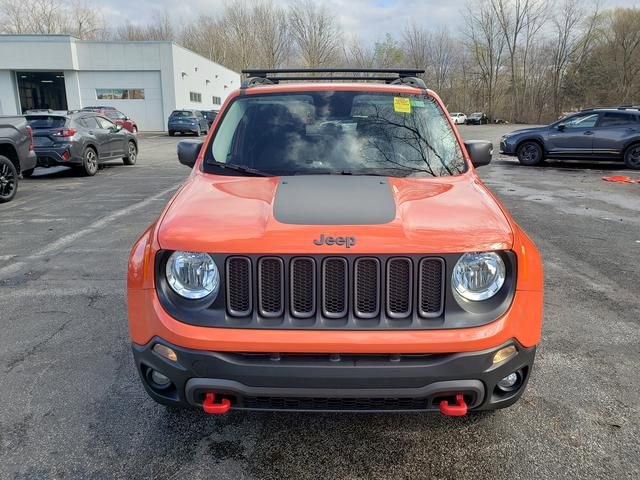Used 2016 Jeep Renegade Trailhawk image 9