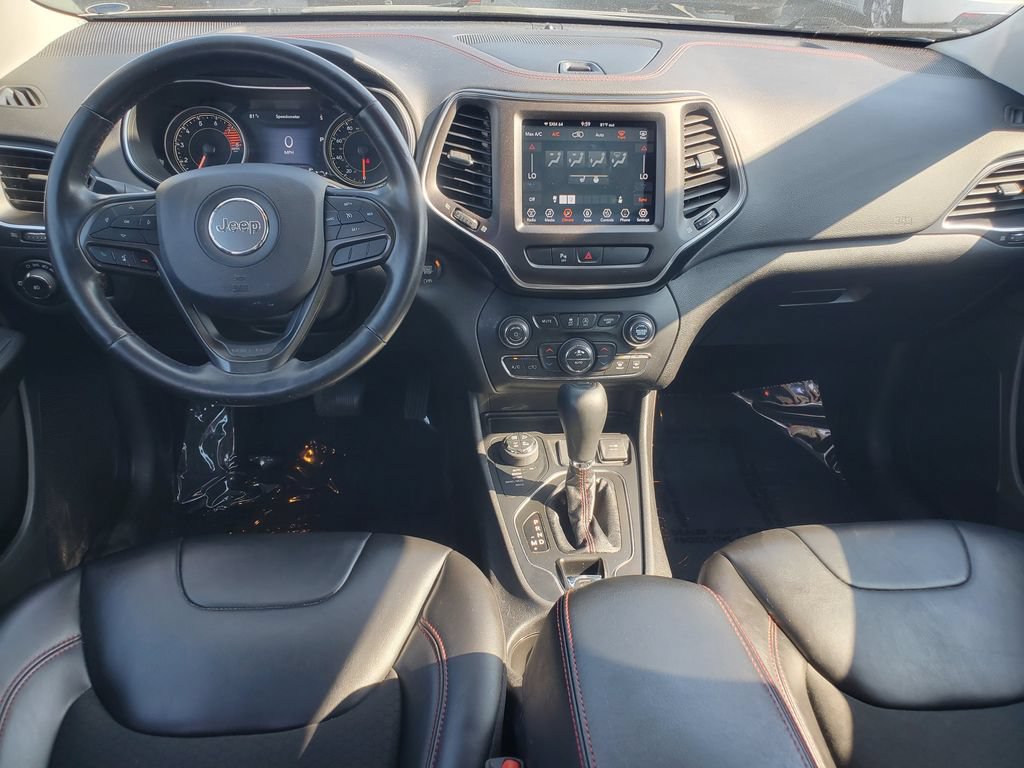 Used 2020 Jeep Cherokee Trailhawk w/ Cold Weather Group AWD/4WD video 2
