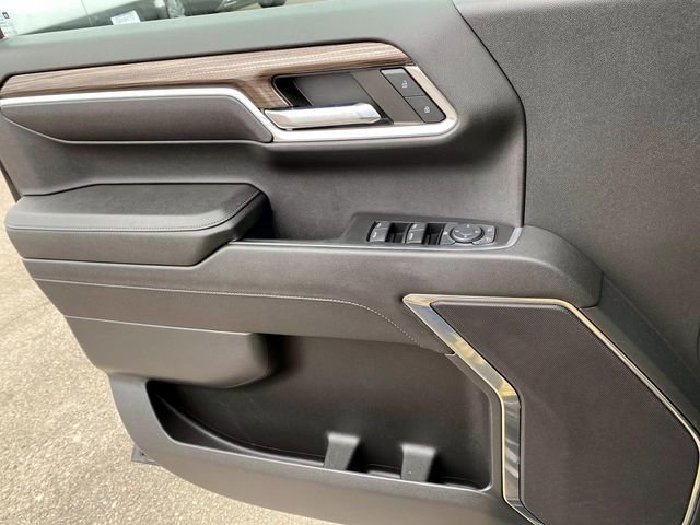 Used 2023 Chevrolet Silverado 1500 RST image 23