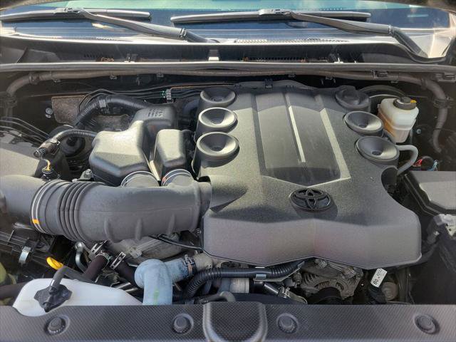 Certified 2020 Toyota 4Runner SR5 Premium RWD image 32