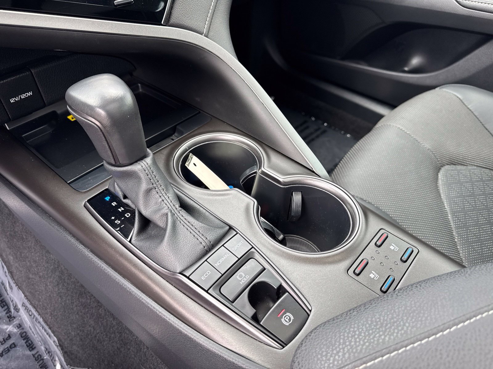 Used 2023 Toyota Camry XSE w/ Navigation Package FWD image 25