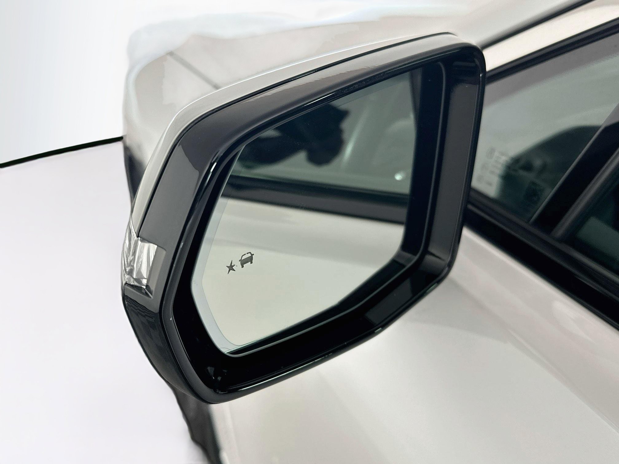 Used 2024 Acura ZDX A-Spec RWD image 16
