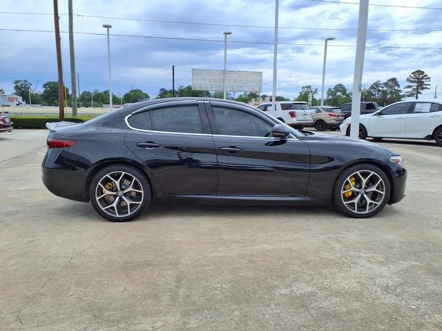 Used 2020 Alfa Romeo Giulia Ti image 5