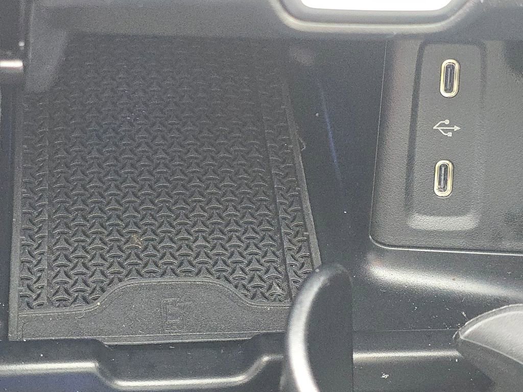 Certified 2026 Mercedes-Benz GLC 300 4MATIC image 33