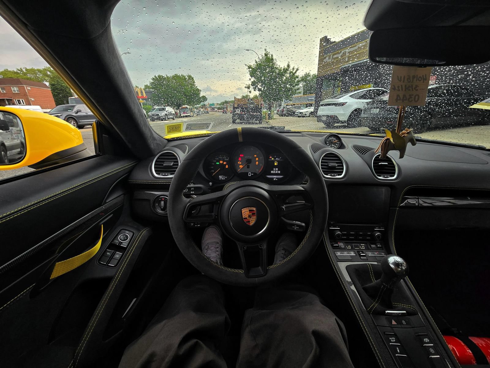 Used 2020 Porsche 718 Cayman GT4 RWD image 56