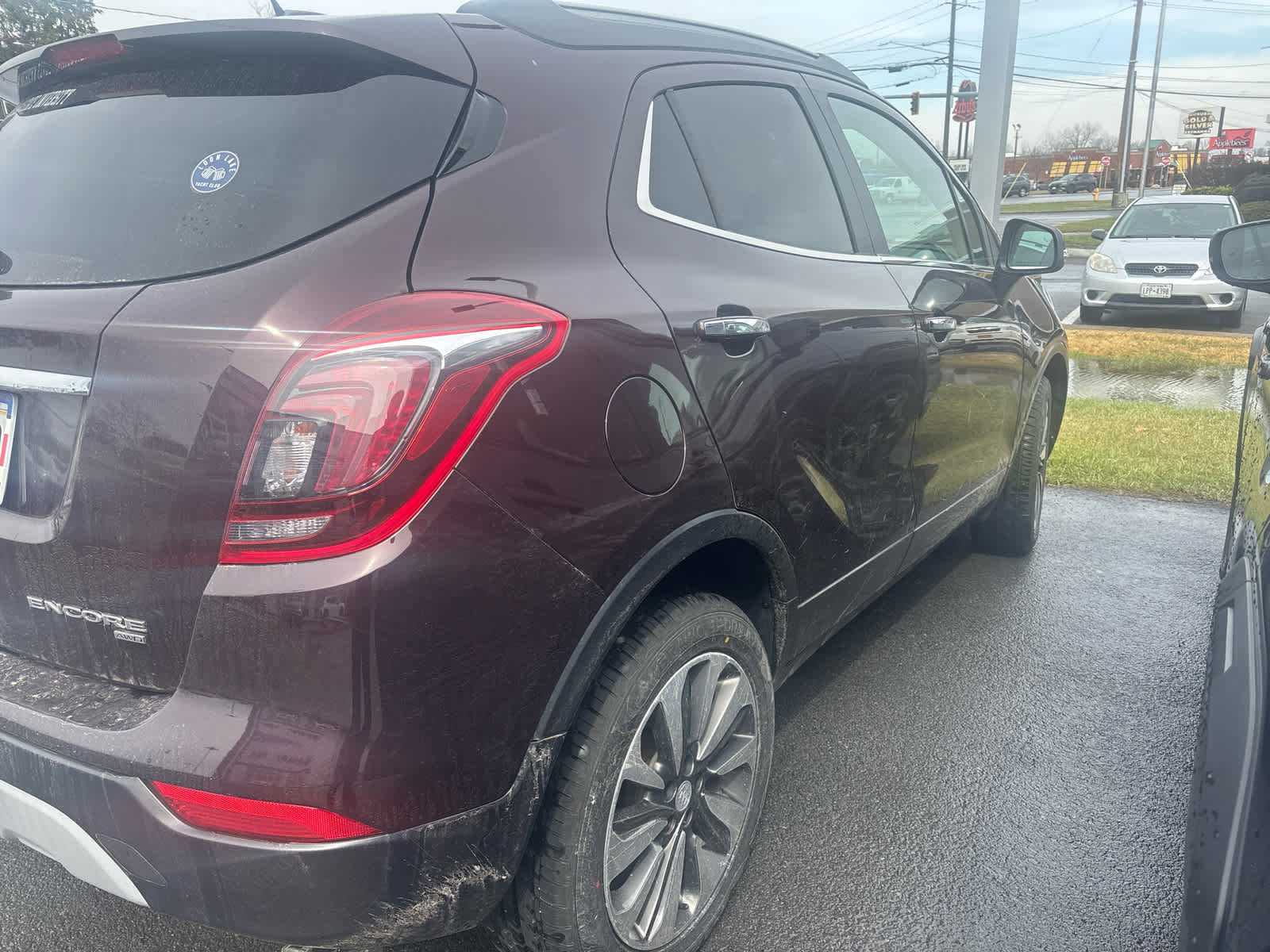 Used 2017 Buick Encore Essence image 3