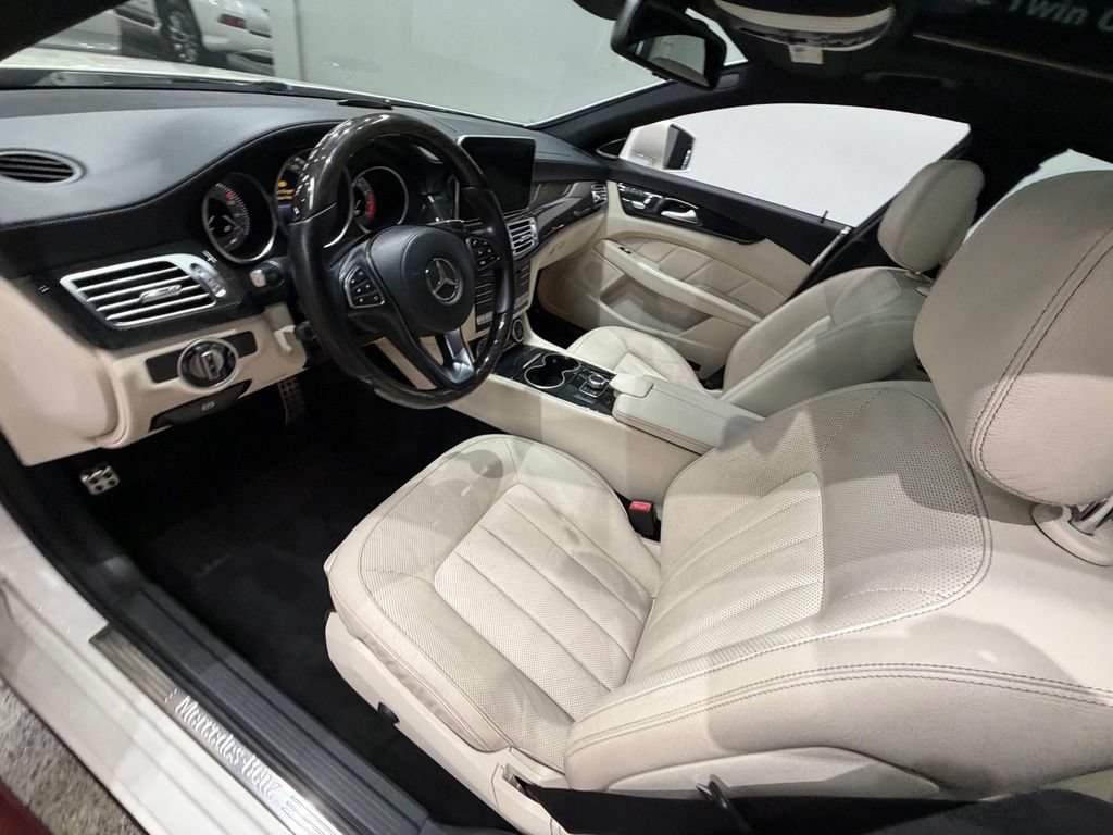 Used 2016 Mercedes-Benz CLS 400 image 23