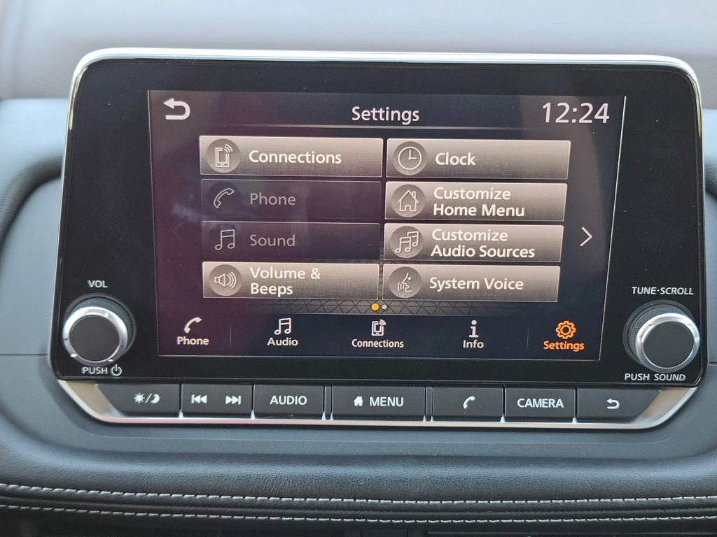 Used 2023 Nissan Rogue S image 14