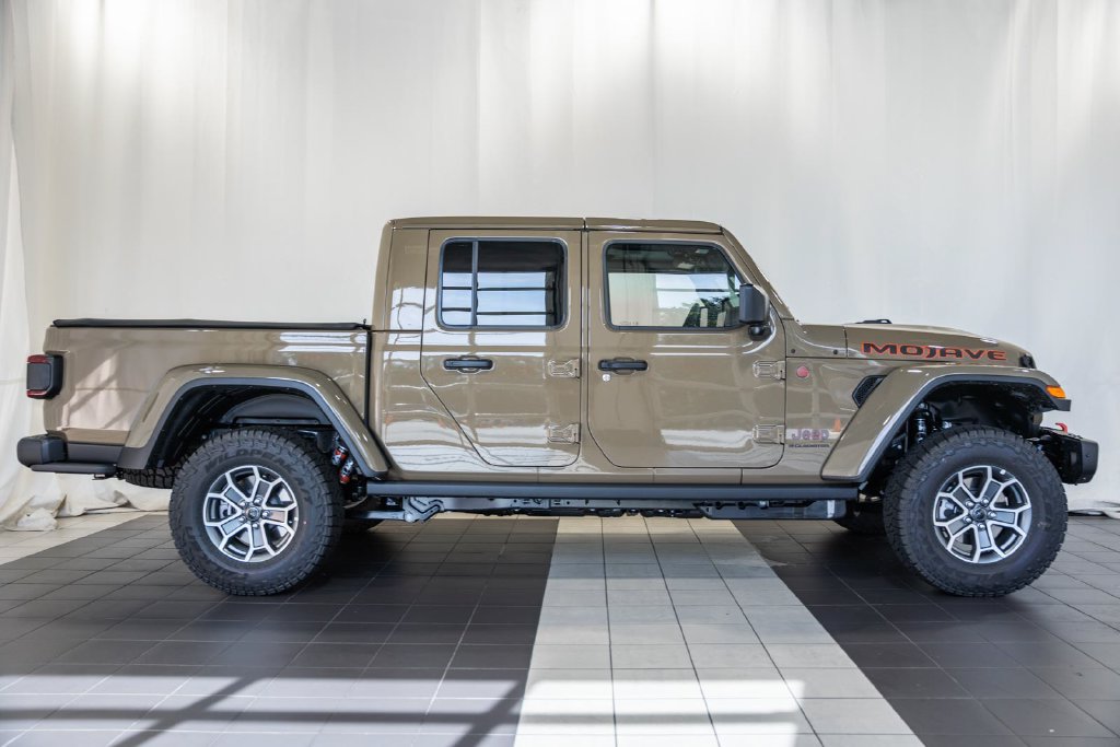 New 2027 Jeep Gladiator Mojave AWD/4WD image 3