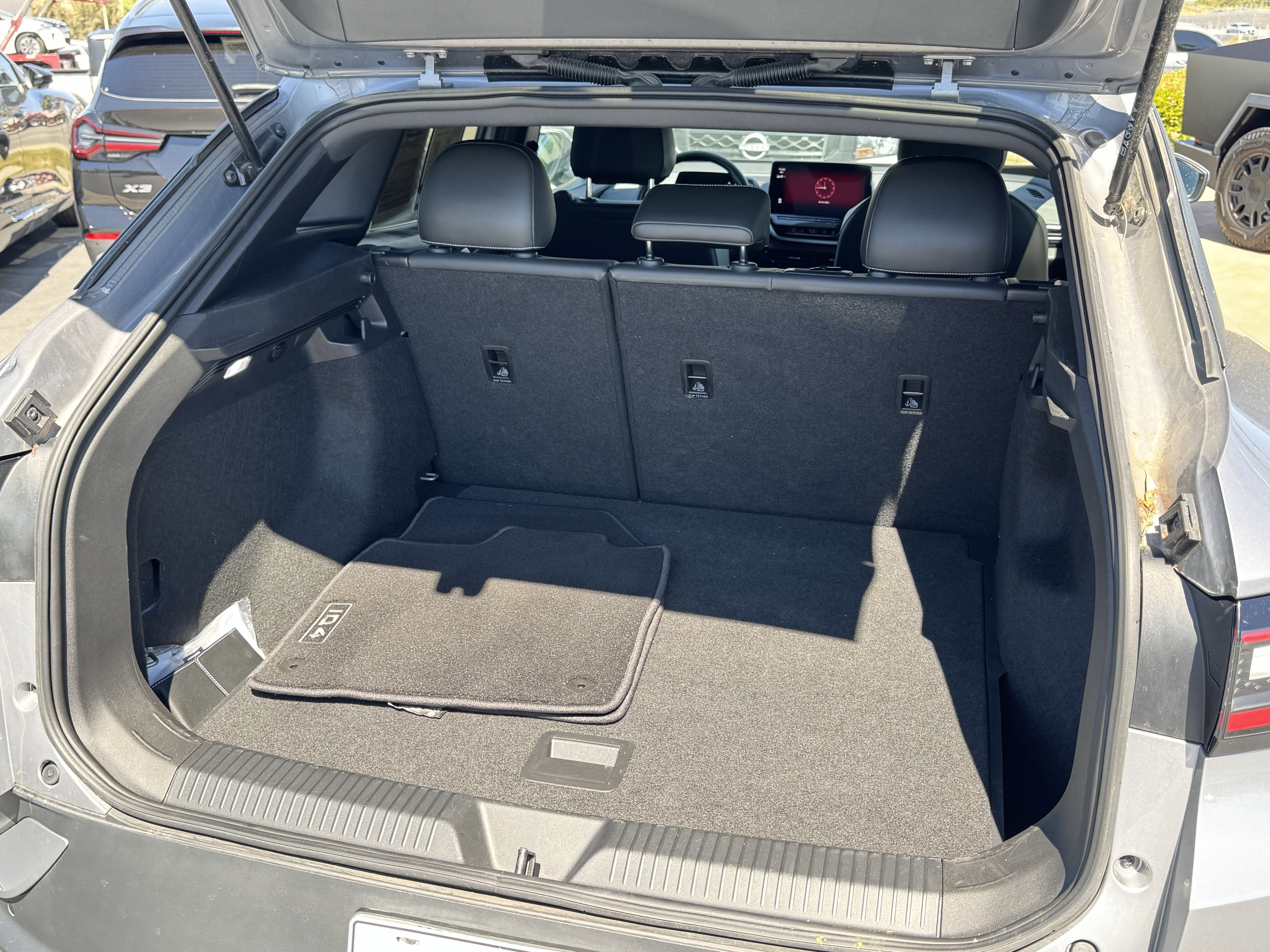 Used 2023 Volkswagen ID.4 Pro image 35