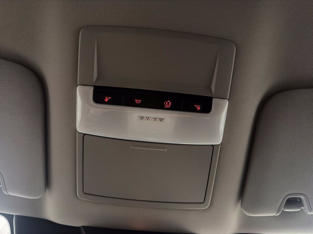 Used 2024 Nissan Pathfinder S FWD image 34