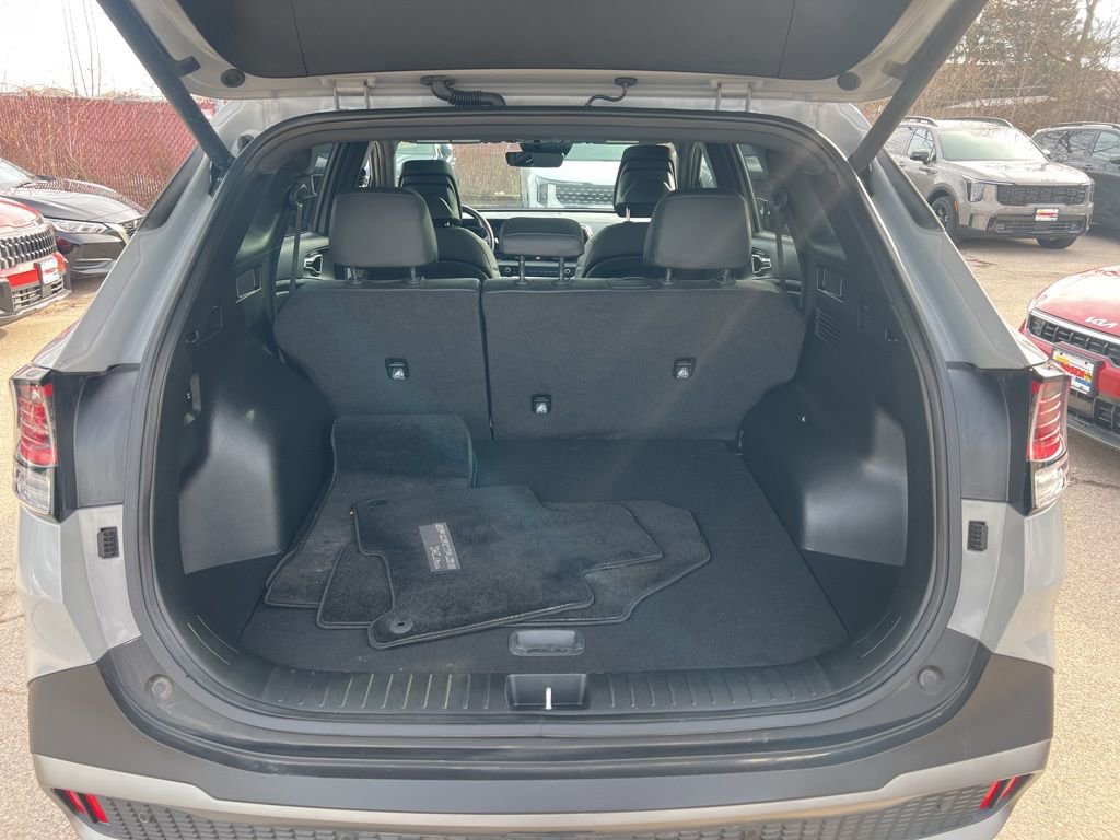 Used 2024 Kia Sportage X-Line w/ X-Line Premium Package image 12