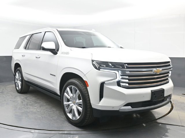 Used 2023 Chevrolet Tahoe High Country AWD/4WD image 2