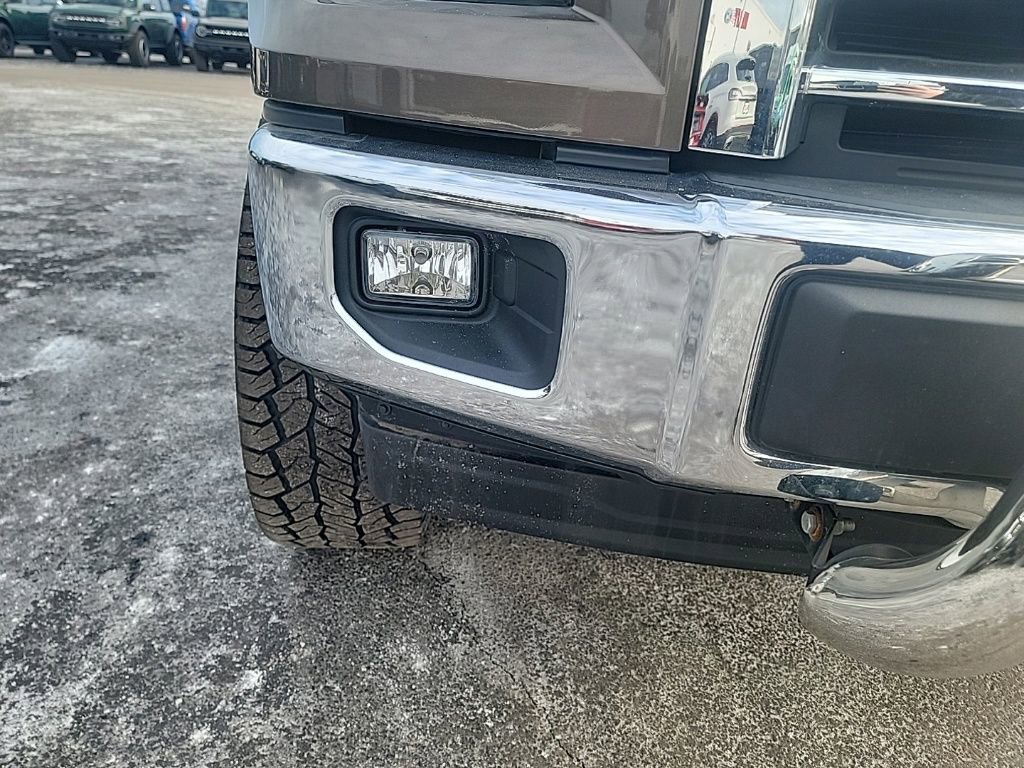 Used 2017 Ford F150 XLT w/ Equipment Group 302A Luxury image 18