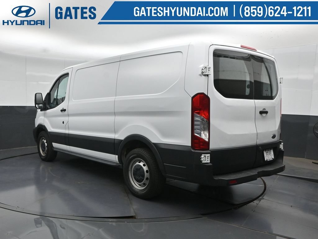 Used 2017 Ford Transit 150 130 Low Roof RWD image 8
