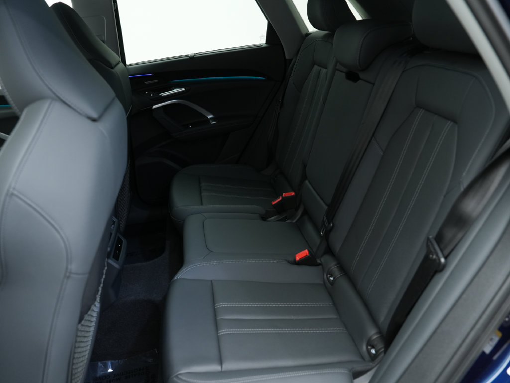 Certified 2025 Audi Q5 Premium Plus w/ Premium Plus AWD/4WD image 25