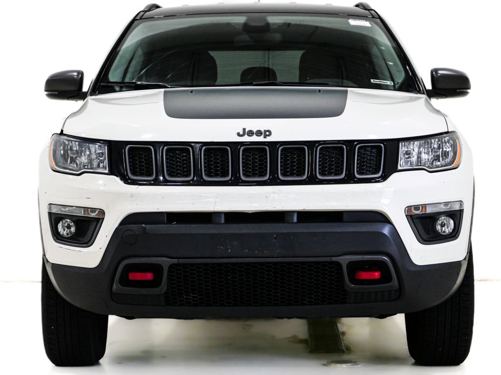 Used 2020 Jeep Compass Trailhawk AWD/4WD image 2