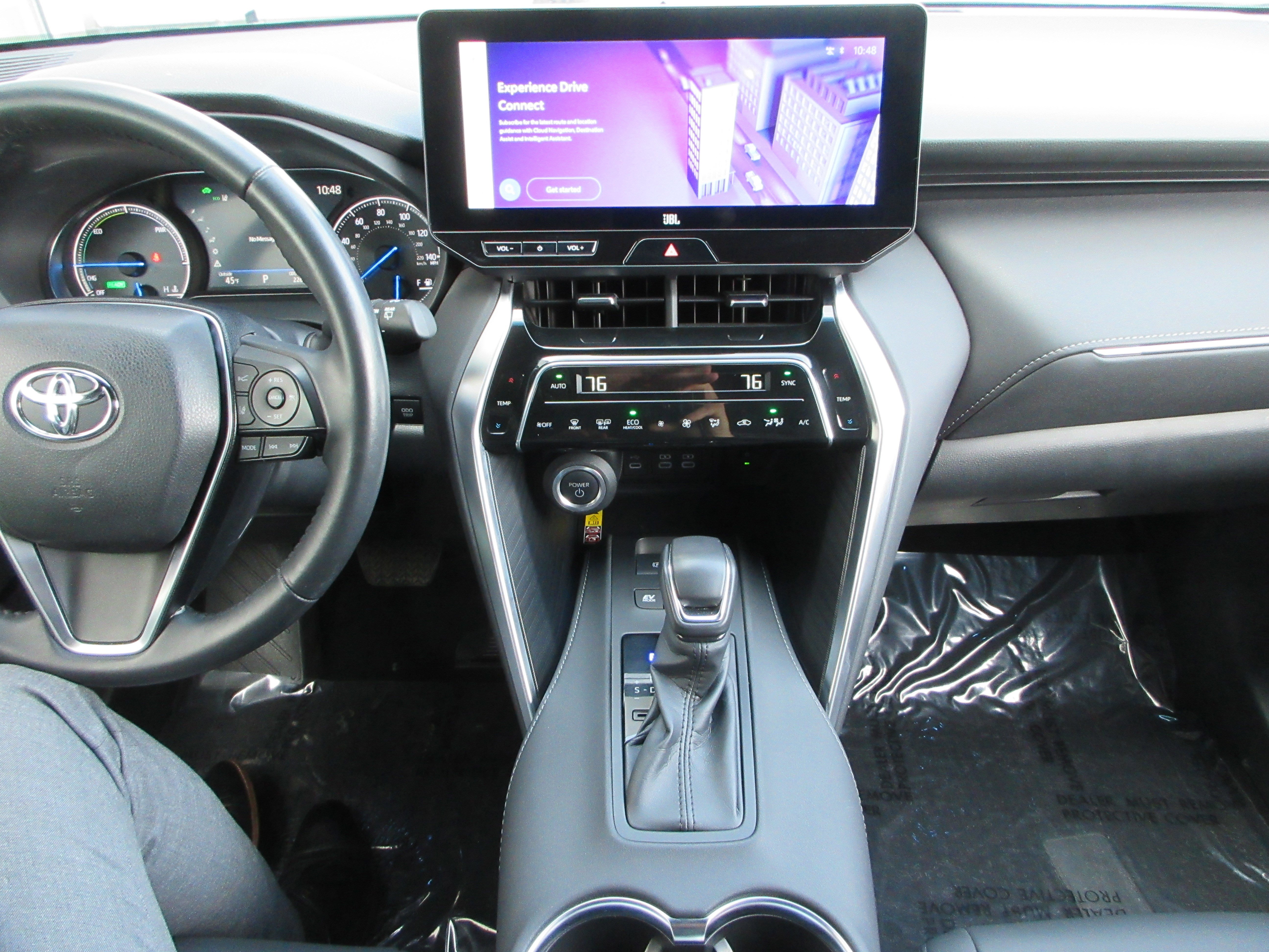 Used 2024 Toyota Venza XLE image 37