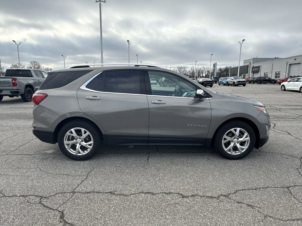 Used 2019 Chevrolet Equinox Premier FWD image 9