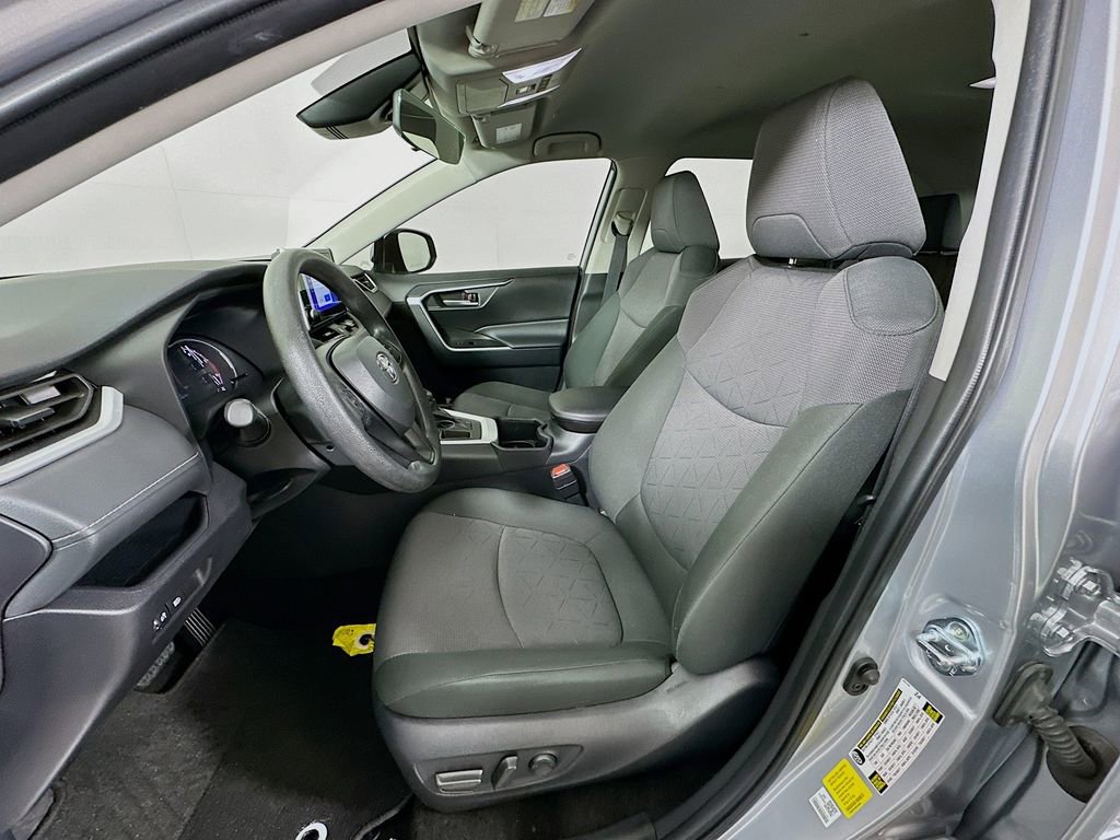 Certified 2025 Toyota RAV4 XLE image 20