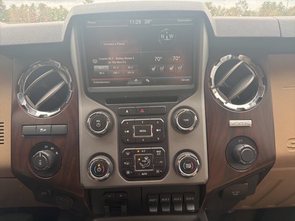 Used 2016 Ford F250 Lariat w/ Chrome Package AWD/4WD image 25