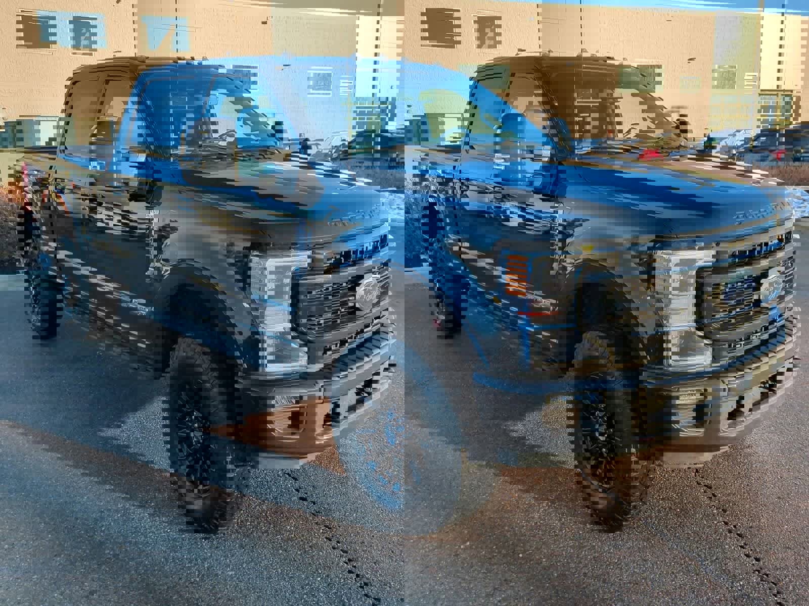 Certified 2022 Ford F350 Lariat w/ Tremor Off-Road Package image 1