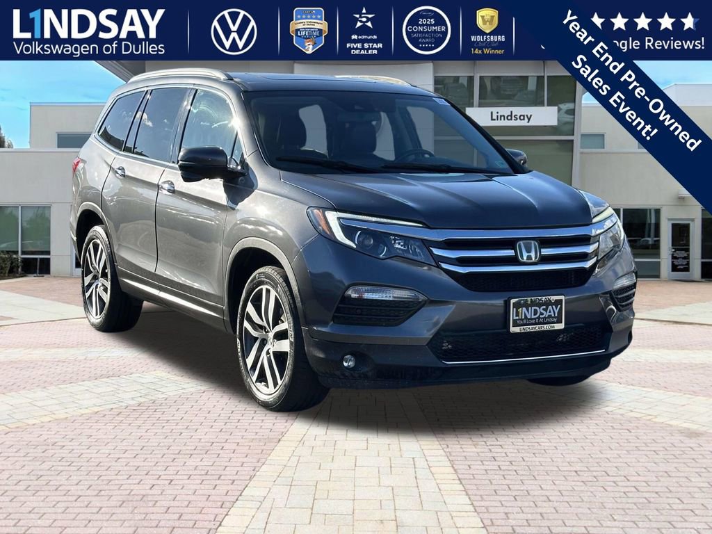 Used 2016 Honda Pilot Touring image 1