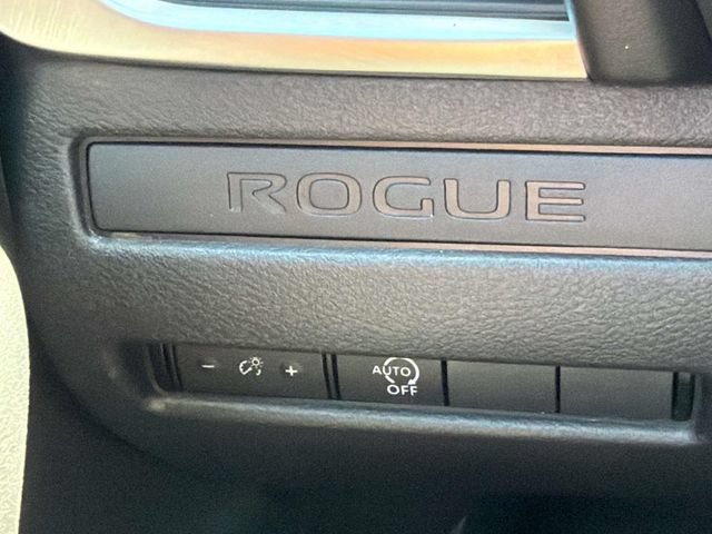 Certified 2024 Nissan Rogue S FWD image 22