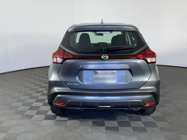 New 2025 Nissan Kicks Play S FWD image 6
