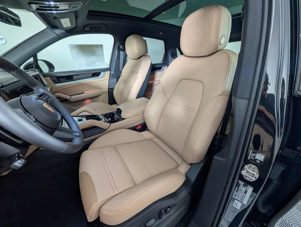 New 2026 Porsche Cayenne S AWD/4WD image 5