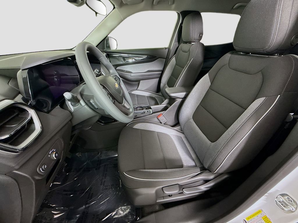 New 2026 Chevrolet TrailBlazer LS w/ LS Convenience Package AWD/4WD image 19