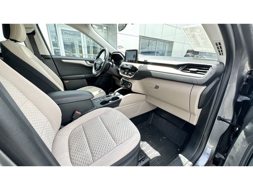 Used 2021 Ford Escape SE AWD/4WD image 9