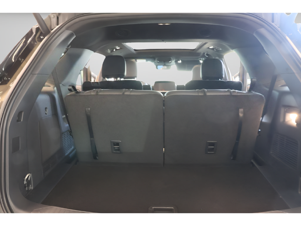 New 2026 Ford Explorer ST-Line w/ ST-Line Street Pack AWD/4WD image 26
