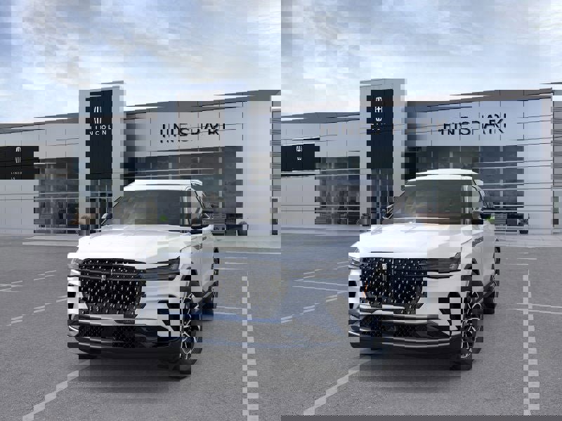 New 2026 Lincoln Nautilus Premier image 2