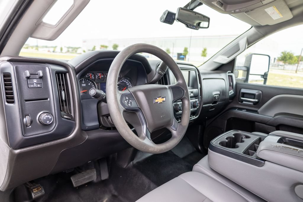 Used 2019 Chevrolet Silverado 2500 W/T w/ WT Convenience Package RWD image 9
