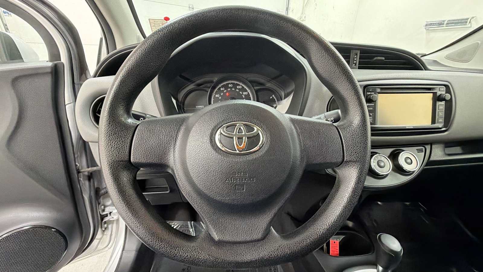 Used 2015 Toyota Yaris L FWD image 16