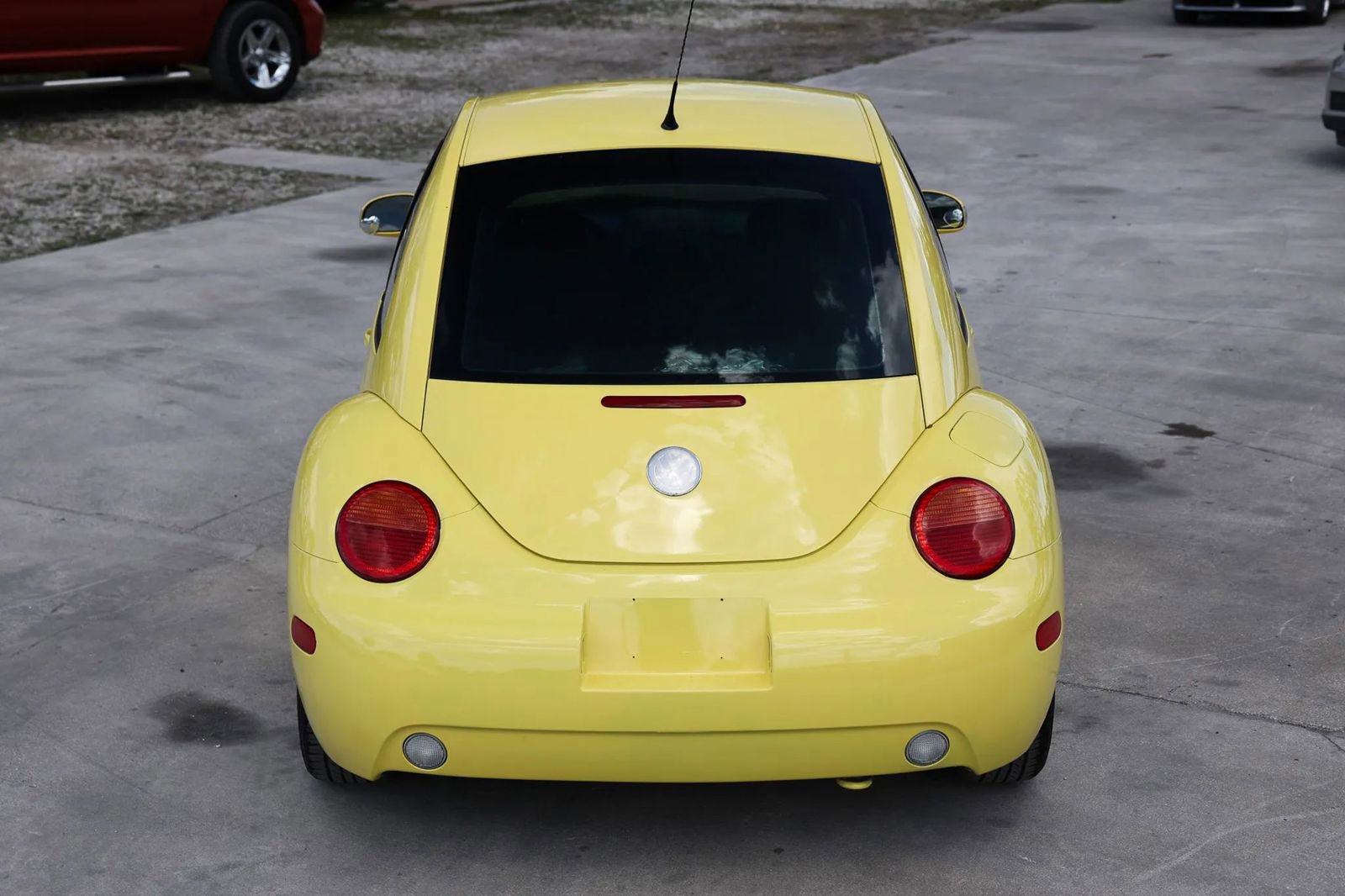 Used 2005 Volkswagen Beetle GL image 6