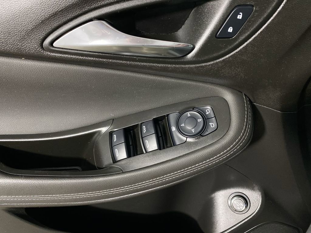 Certified 2024 Buick Encore GX Preferred image 13