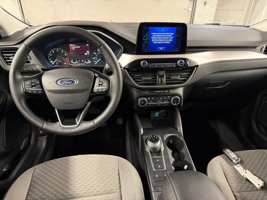 Used 2022 Ford Escape SE w/ Cold Weather Package AWD/4WD image 8
