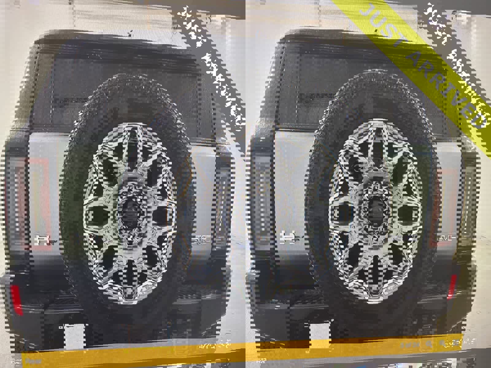 Used 2024 GMC Hummer EV 3X w/ LPO, Illumination Package image 5