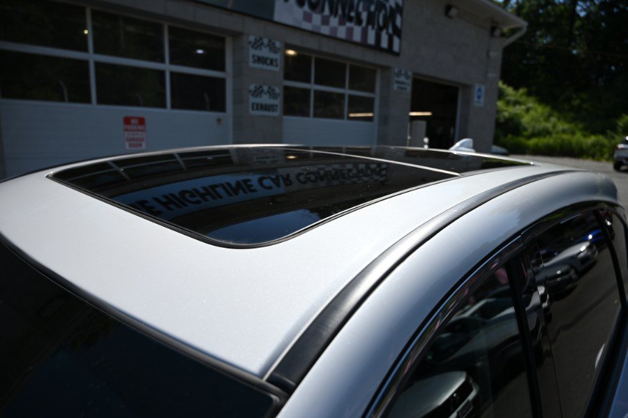 Used 2021 Acura RDX AWD w/ Technology Package image 12