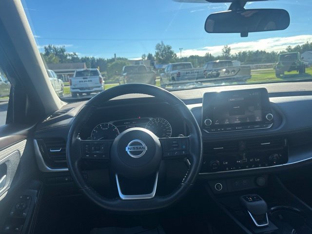 Used 2021 Nissan Rogue SV AWD/4WD image 38