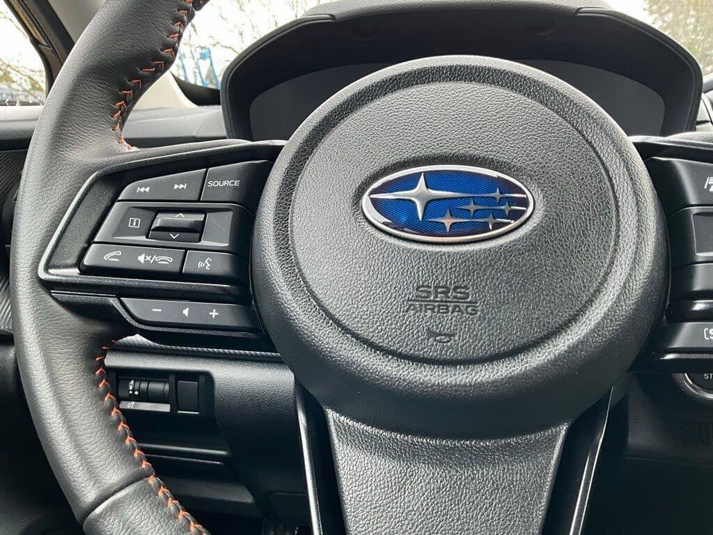 Certified 2024 Subaru Crosstrek 2.5i Limited w/ Crosstrek Mirror Package image 23