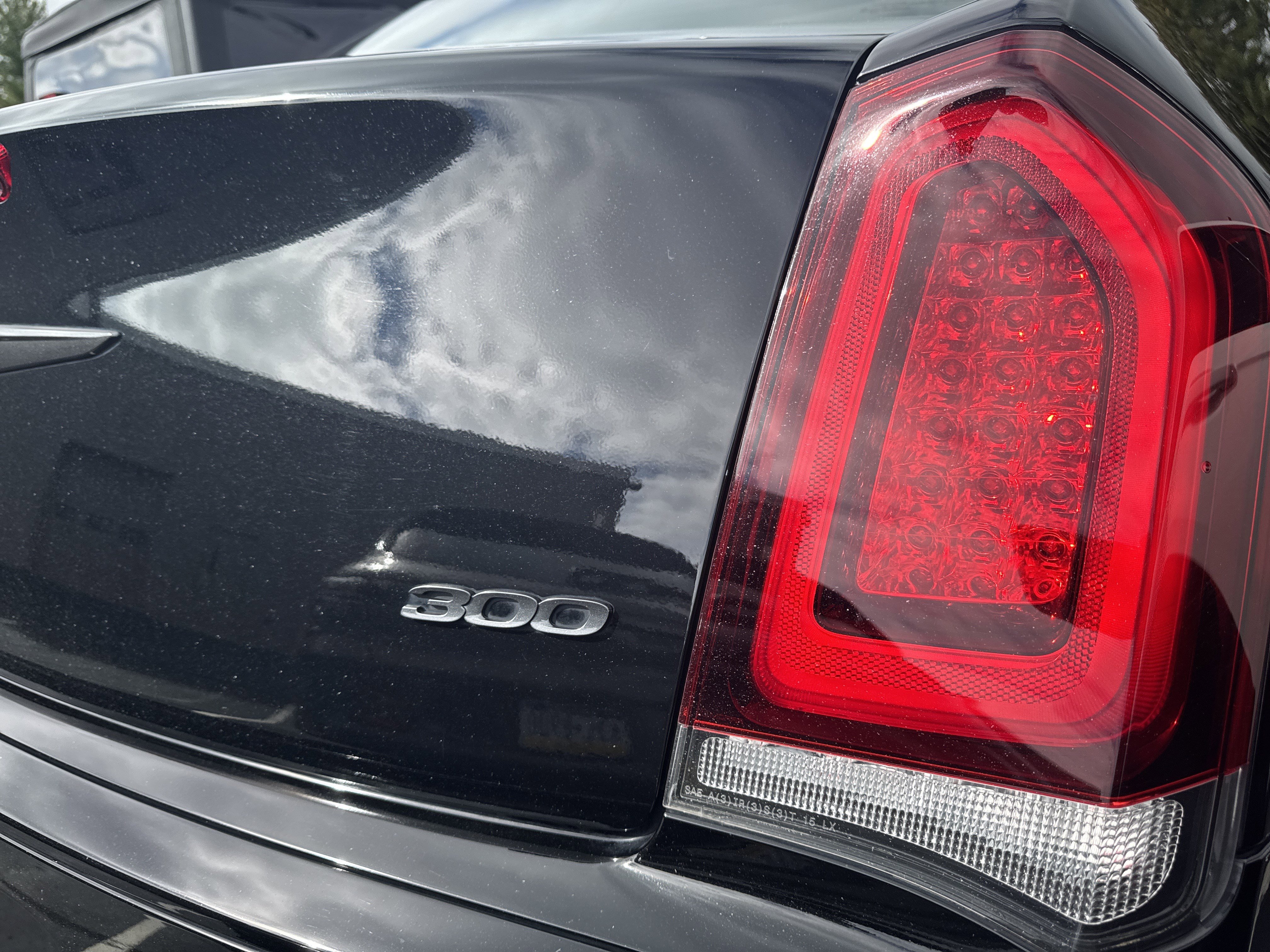 Used 2022 Chrysler 300 Touring L w/ Popular Equipment Group image 8