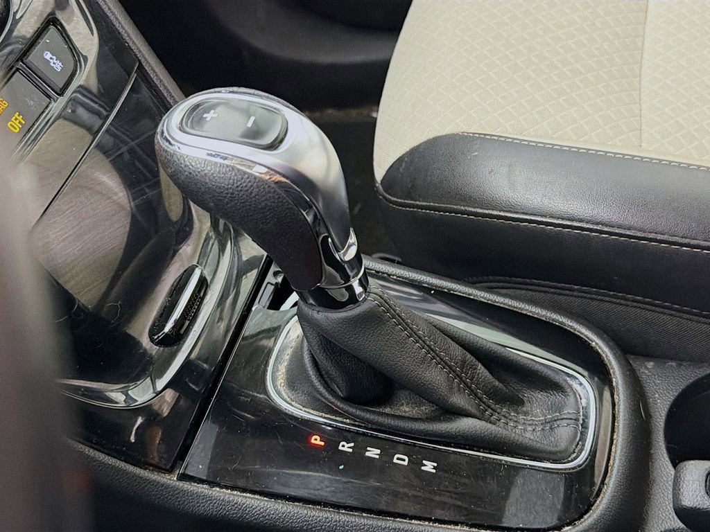 Used 2020 Buick Encore Preferred w/ Safety Package FWD image 16
