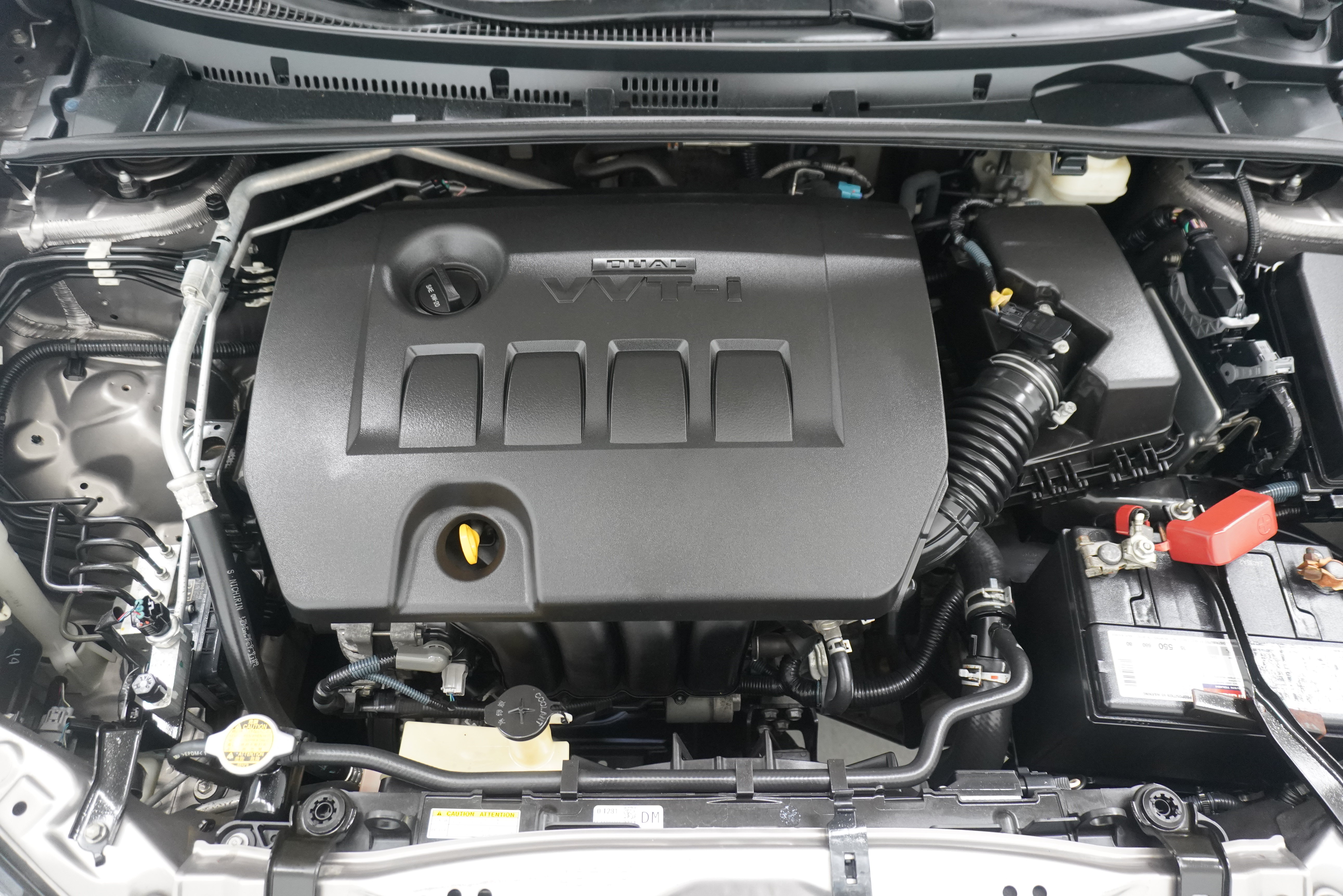 Used 2015 Toyota Corolla LE FWD image 25