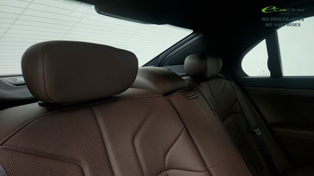 Used 2026 BMW 740i xDrive AWD/4WD image 40